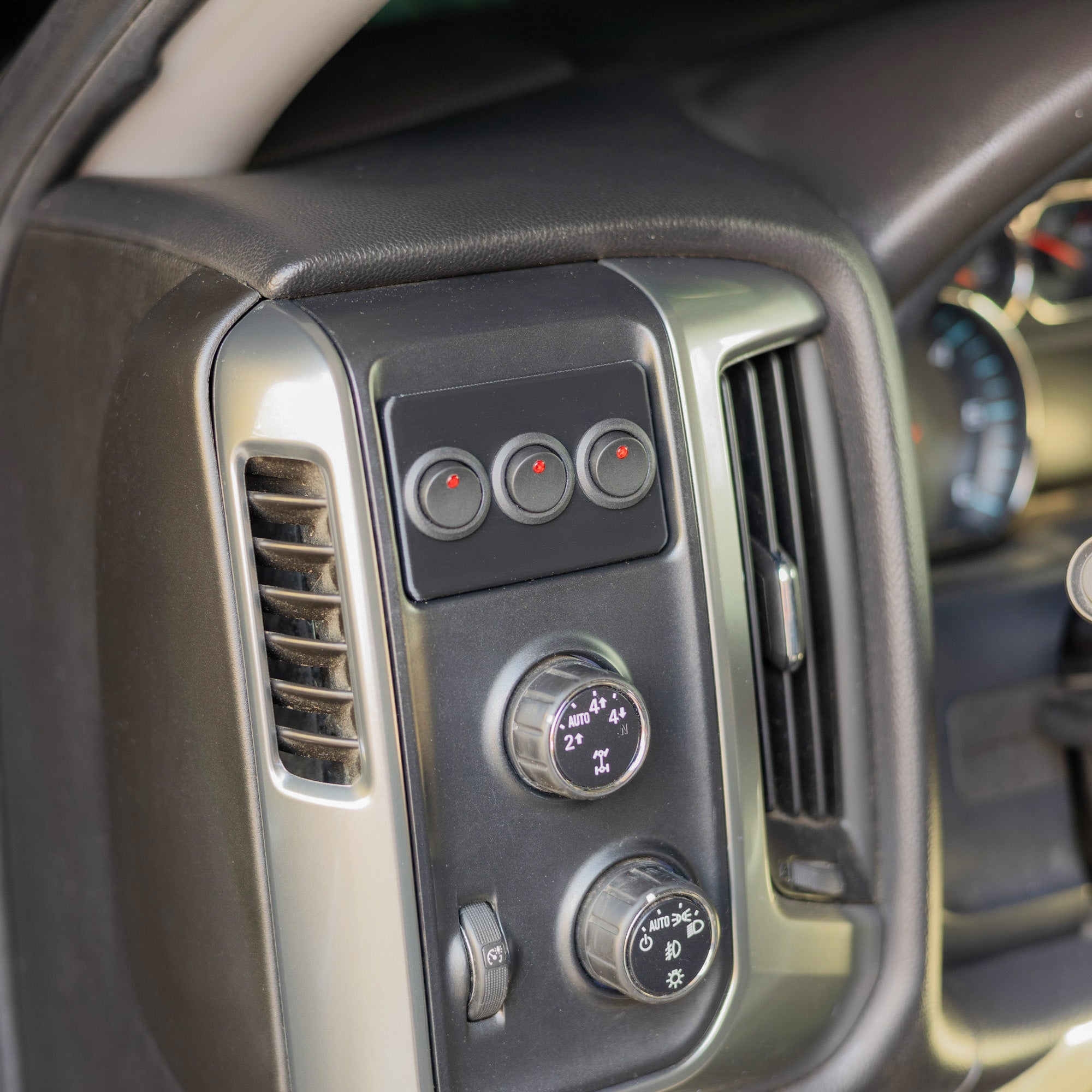 Easy-Install, Custom-Fit Vehicle Parts | SKYMO Radio Gear
